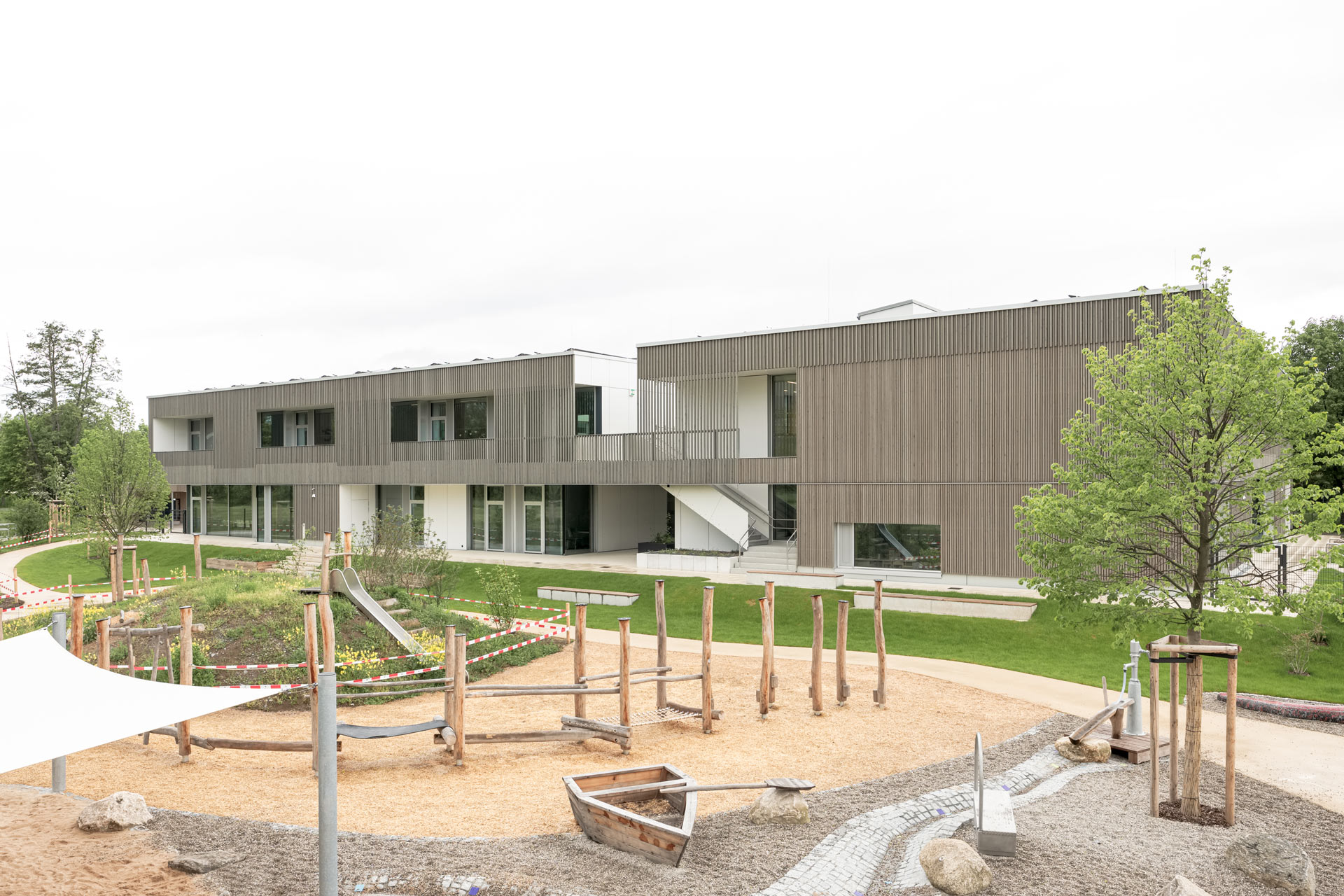 Zero Energy Daycare Center 