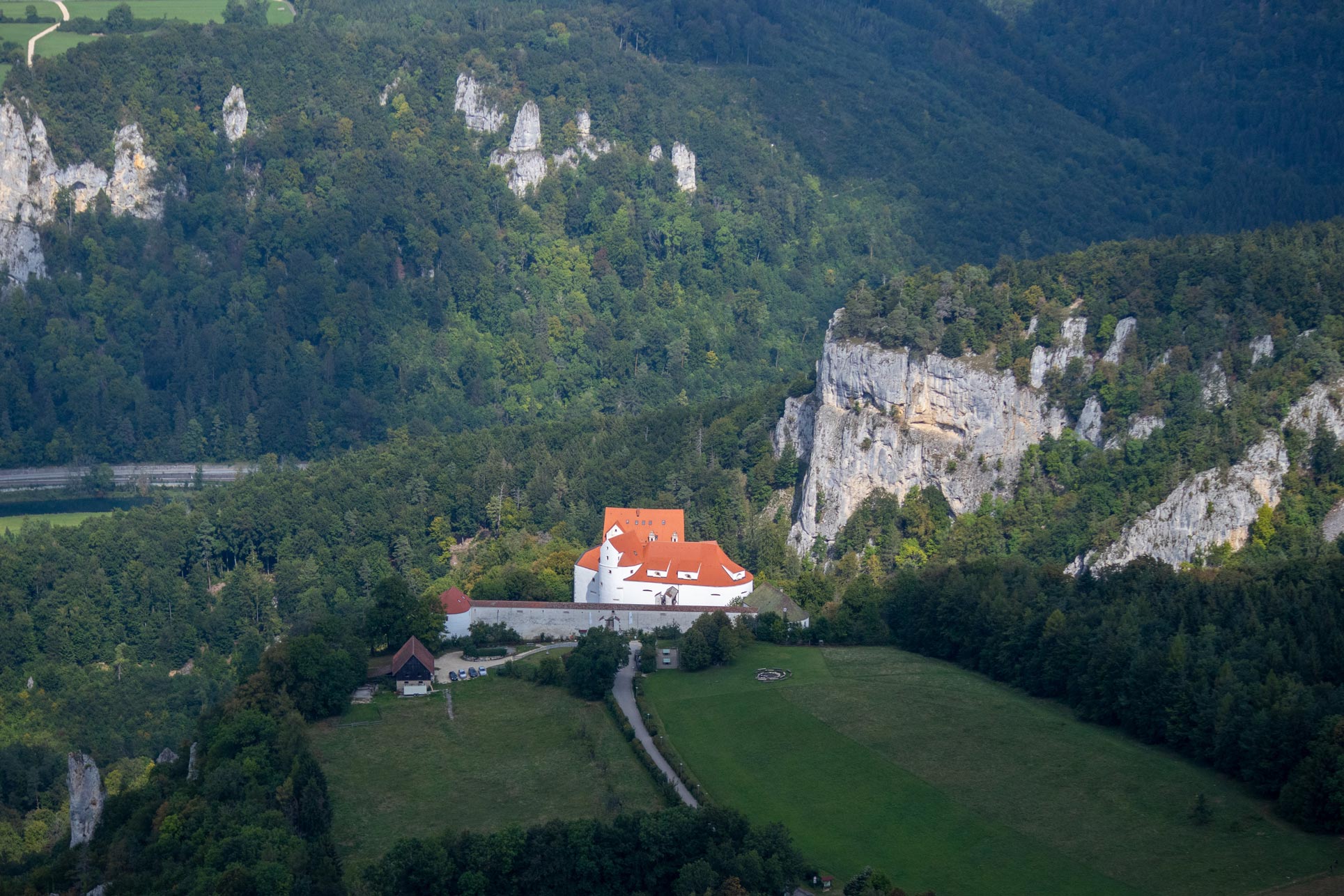 Protection des peintures murales au château de Wildenstein