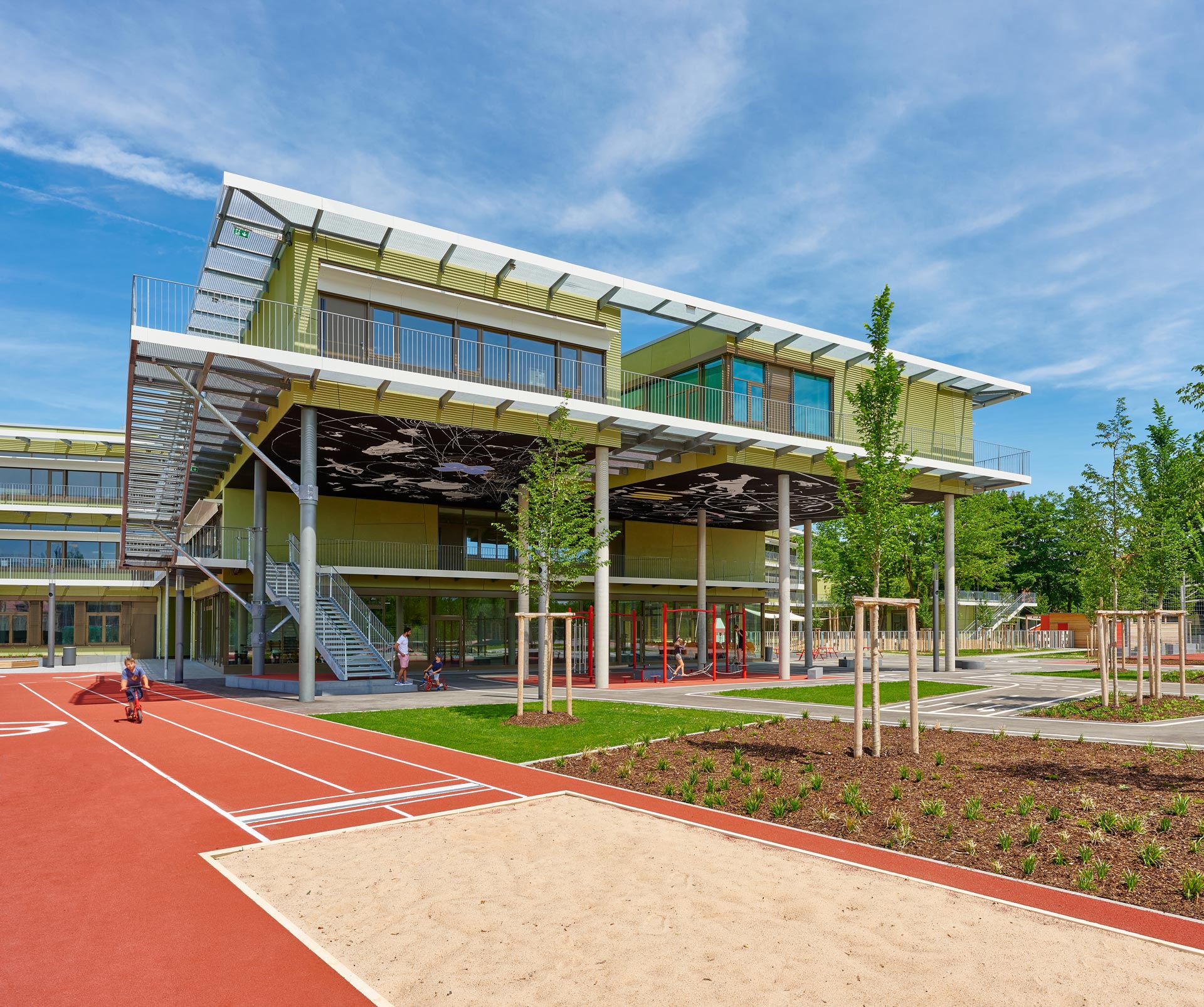 Elementary School Infanteriestraße